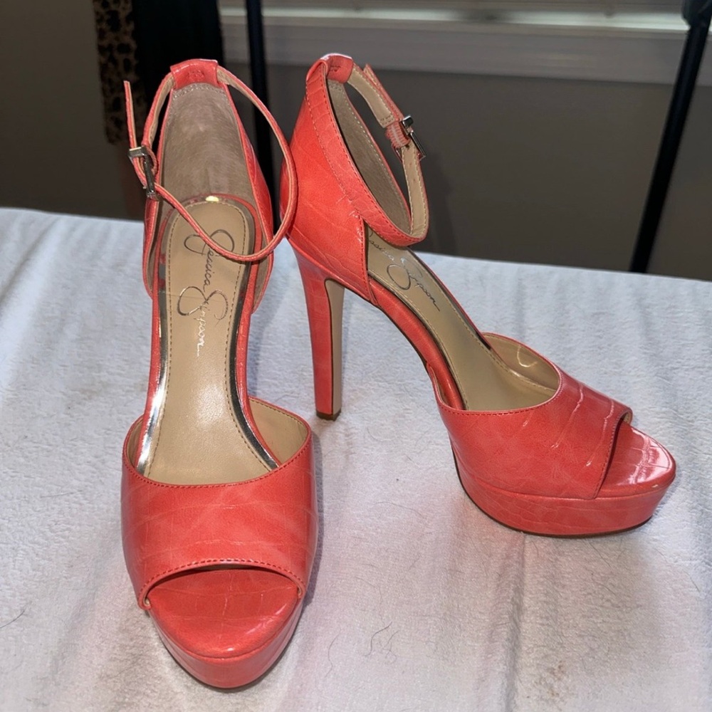 Jessica Simpson heels